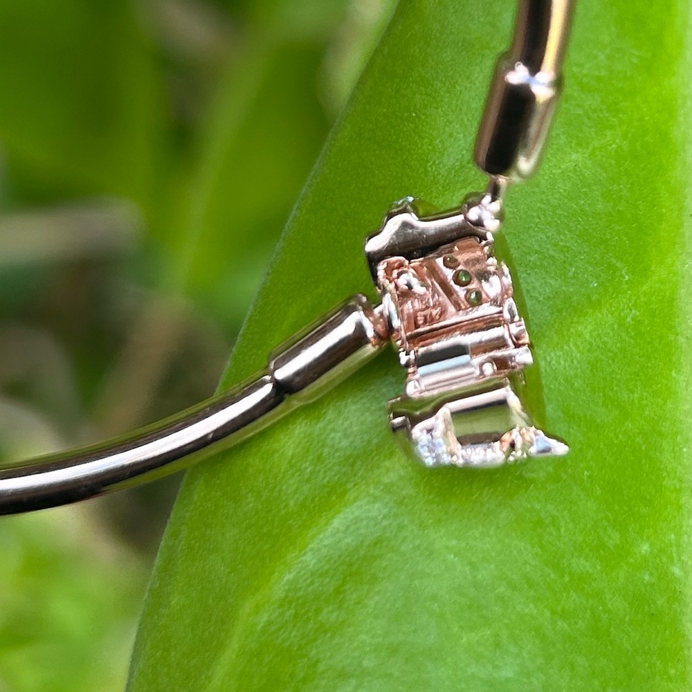 Pandora Moments Sparkling Shooting Star Clasp Rose Gold-Plated bangle bracelet - Picture 8 of 10